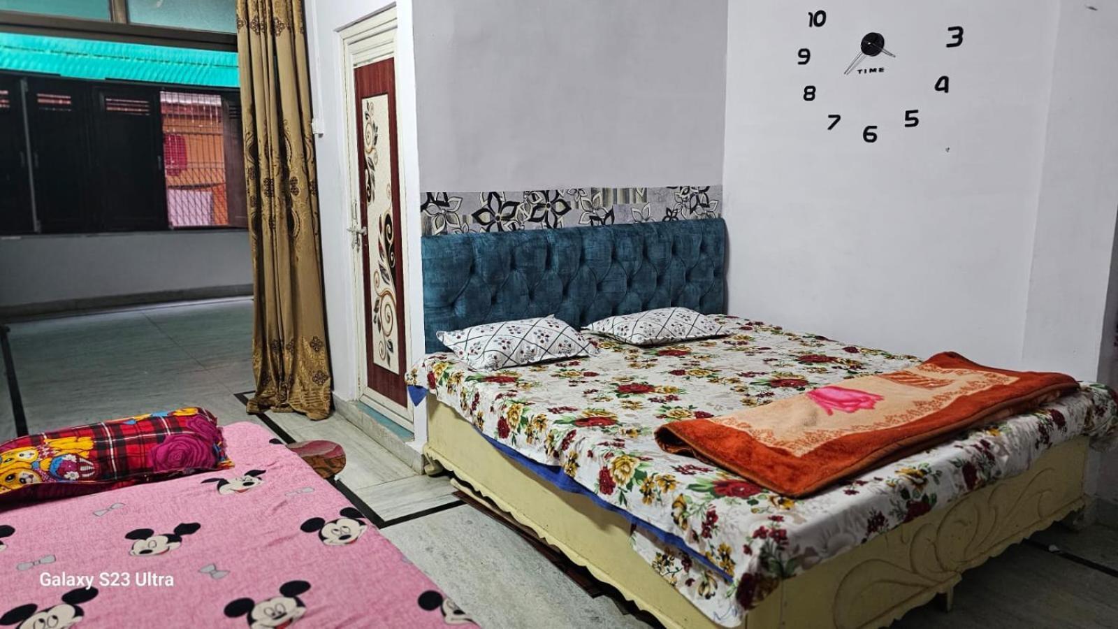 Aparna Niwas Home Stay Family Friendly Váránasí Exteriér fotografie